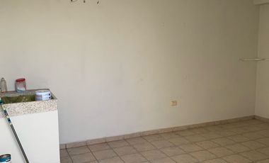 Casa en renta en Privada Santa Aynes BR1