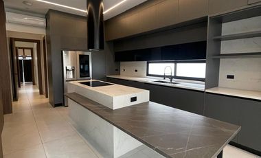 Isla Mocoli, Renta de hermosa casa 4 dormitorios con piscina sin muebles