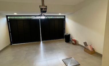 Isla Mocoli, Renta de hermosa casa 4 dormitorios con piscina sin muebles