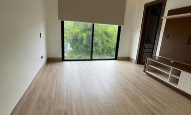 Isla Mocoli, Renta de hermosa casa 4 dormitorios con piscina sin muebles