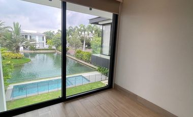 Isla Mocoli, Renta de hermosa casa 4 dormitorios con piscina sin muebles