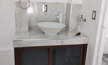 Local Comercial Renovado de 55m2 En Avenida