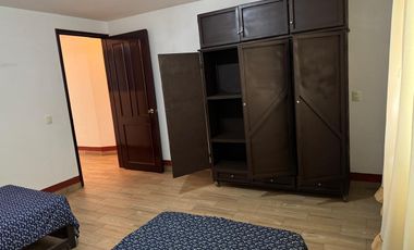 CASA EN RENTA “AMUEBLADA  EN JILOTEPEC, CON TODOS LOS SERVICIOS ”  ( 5 CAMAS ).