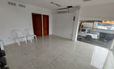Kennedy Norte, Renta de excelente Local tipo taller en casco comercial