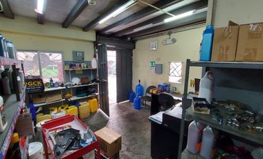 Kennedy Norte, Renta de excelente Local tipo taller en casco comercial