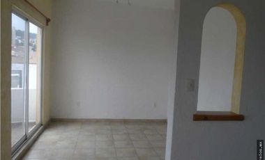 VENTA Departamento en Lomas de Ahuatlán