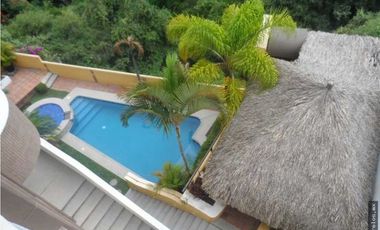 VENTA Departamento en Lomas de Ahuatlán