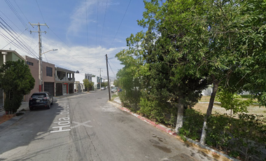 Venta de Casa en Ramos Arizme, Coahuila