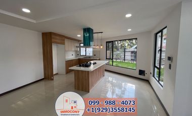 MODERNA VIVIENDA CON AMPLIA AREA VERDE Y BBQ, Sector Ricaurte L102
