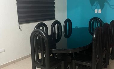 Casa en Renta ubicada en Residencial Capellanía