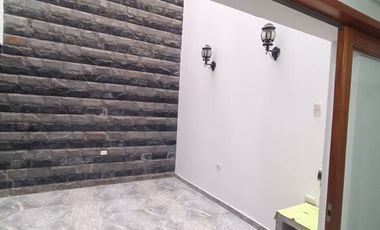 CASA EN ALQUILER - RESIDENCIAL SAN CARLOS - FRENTE AL PARQUE - 131 m2