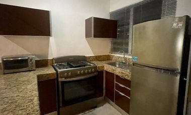 RENTA VILLA EQUIPADA Y AMUEBLADA EN SODZIL NORTE, TRANSPORTE PÚBLICO Y UNIVERSITARIO A PASOS.