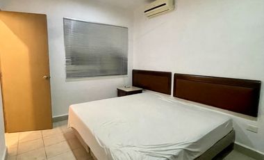 RENTA VILLA EQUIPADA Y AMUEBLADA EN SODZIL NORTE, TRANSPORTE PÚBLICO Y UNIVERSITARIO A PASOS.