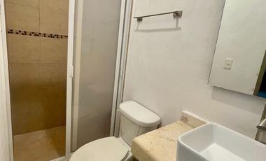 RENTA VILLA EQUIPADA Y AMUEBLADA EN SODZIL NORTE, TRANSPORTE PÚBLICO Y UNIVERSITARIO A PASOS.