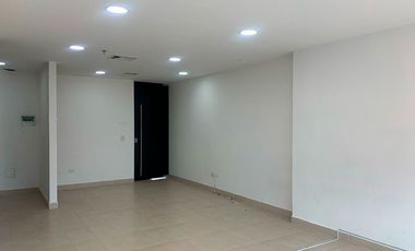 Oficina en venta en el sector Restrepo Naranjos, Sabaneta