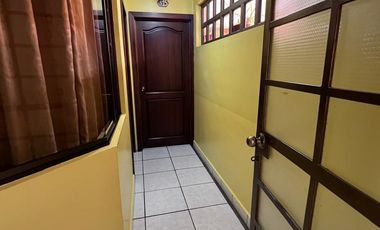 HERMOSO Y RECONOCIDO HOSTAL DE VENTA C1458