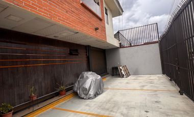 HERMOSO Y RECONOCIDO HOSTAL DE VENTA C1458