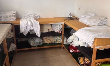 HERMOSO Y RECONOCIDO HOSTAL DE VENTA C1458