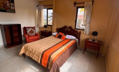 HERMOSO Y RECONOCIDO HOSTAL DE VENTA C1458