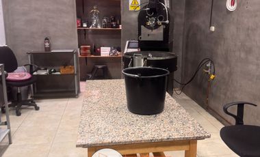 HERMOSO Y RECONOCIDO HOSTAL DE VENTA C1458