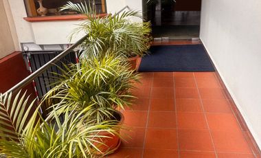 HERMOSO Y RECONOCIDO HOSTAL DE VENTA C1458