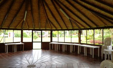 VENDO EXCELENTE PARCELA EN CONJUNTO CERRADO MESA DE LOS SANTOS