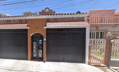HERMOSA CASA EN VENTA DE RECUPERACION BANCARIA, EL SANTUARIO, JALOSTOTITLAN, JAL.