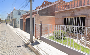 HERMOSA CASA EN VENTA DE RECUPERACION BANCARIA, EL SANTUARIO, JALOSTOTITLAN, JAL.