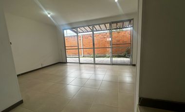 Venta de casa en jamundi-ciudad country