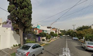 Casa en Valle Ceylan, Tlalnepantla REMATE BANCARIO