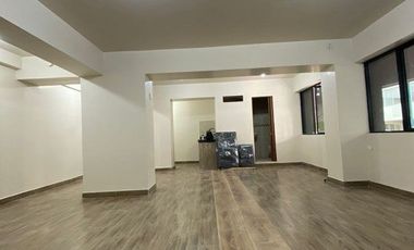 ALQUILER DE OFICINA O VARIOS SERVICIOS PROFESIONAL