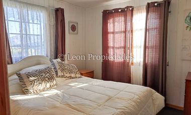 Leon Propiedades vende parcela en condominio, sector Los Naranjos, Curacaví.