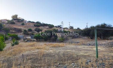 Leon Propiedades vende parcela en condominio, sector Los Naranjos, Curacaví.