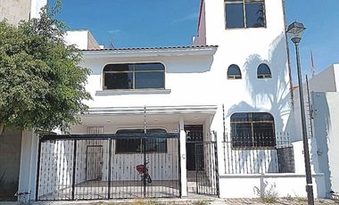 Casa EN RENTA en Bosques del Refugio, León, Guanajuato