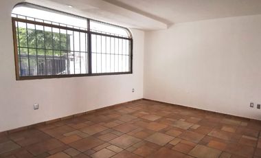 Casa EN RENTA en Bosques del Refugio, León, Guanajuato