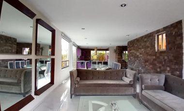 Exclusiva casa en venta zona dorada de Metepec 