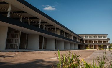 Locales en venta en plaza comercial en Conkal, Mérida, Yucatán.