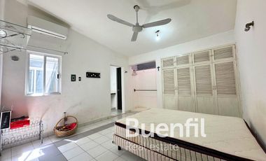 Casa de 2 plantas en privada céntrica