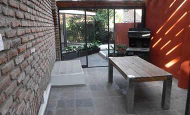 CASA RECIEN REMODELADA A UNA CUADRA DE MONTE LIBANO