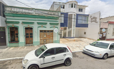 SG- CASA EN RECUPERACION BANCARIA EN AV SAN NICOLAS BRAVO, CENTRO, VERACRUZ