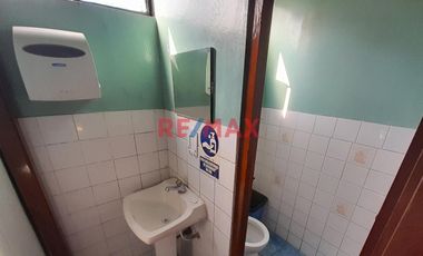 Venta De Hospedaje Amoblado Y Con Ingresos Activos