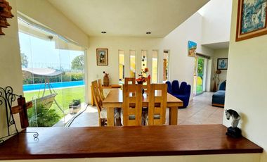 Casa en venta en Oaxtepec, Morelos.