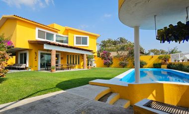Casa en venta en Oaxtepec, Morelos.