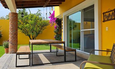 Casa en venta en Oaxtepec, Morelos.