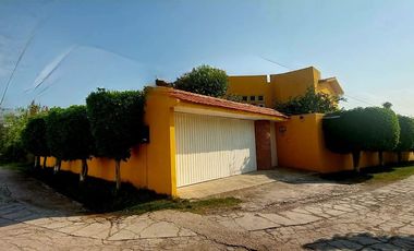 Casa en venta en Oaxtepec, Morelos.