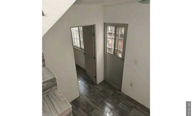 EN VENTA  CASA EN CAMPO VERDE $950,000