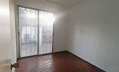 Gran Terreno, Ideal Para Remodelar, Piscina, Colegios, Metro