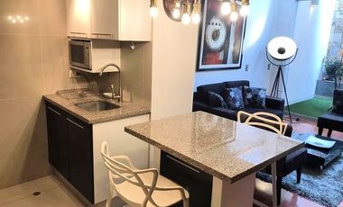🏡 ¡ALQUILER EXCLUSIVO! Mini Dúplex con TERRAZA-JARDÍN + PISCINA en SAN ISIDRO 🌿