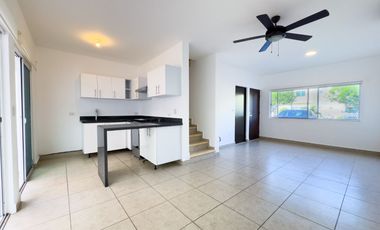 CASA A LA VENTA EN PLAYA DEL CARMEN, 3 RECAMARAS