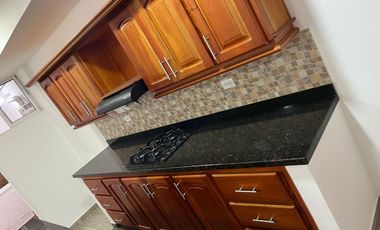 VENDO APRTAMENTO EN LA ALMERIA LAURELES